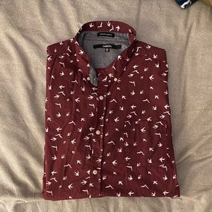 Men’s button down short sleeve shirt size 2XL.